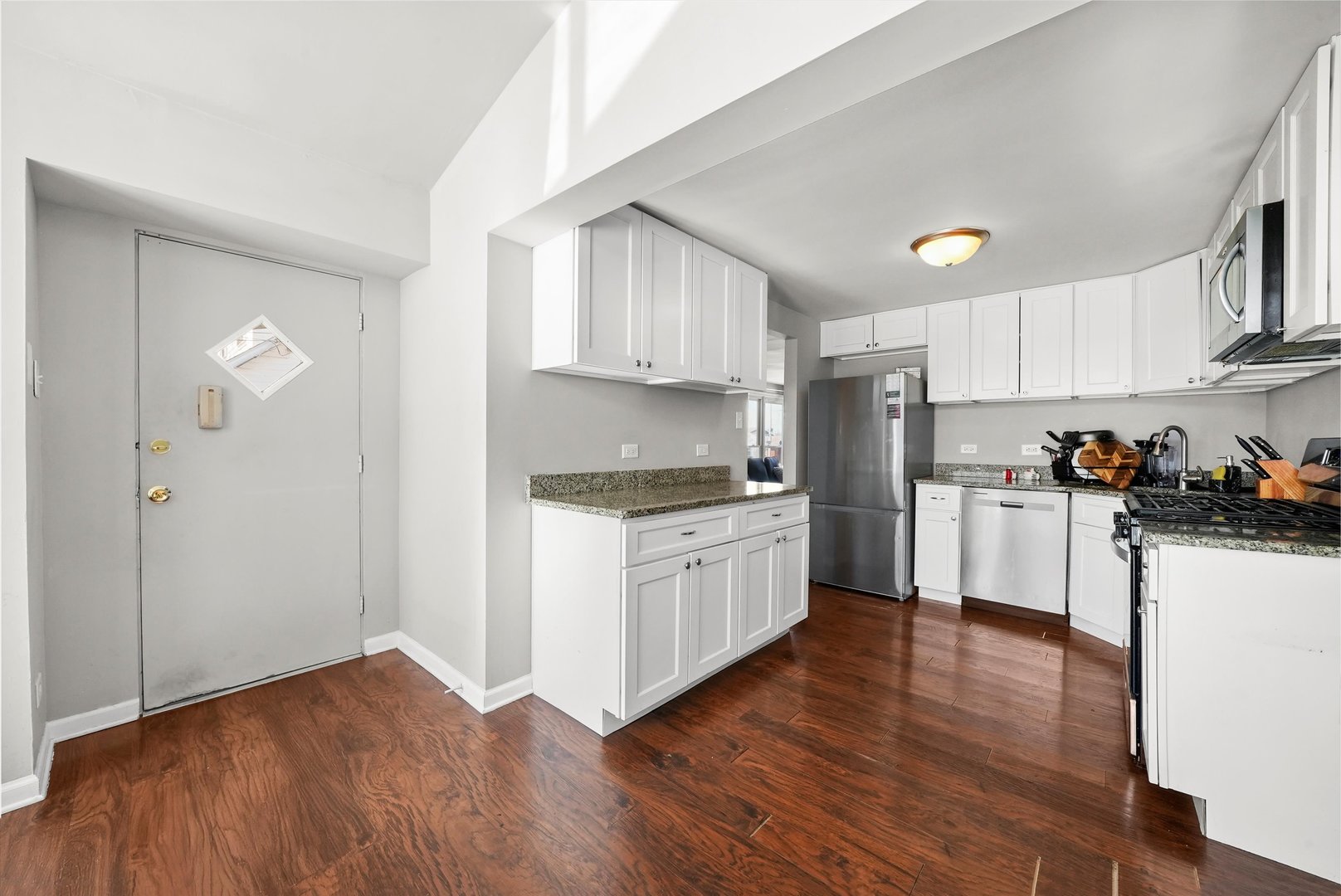 3949 168th Street Property Photo 13