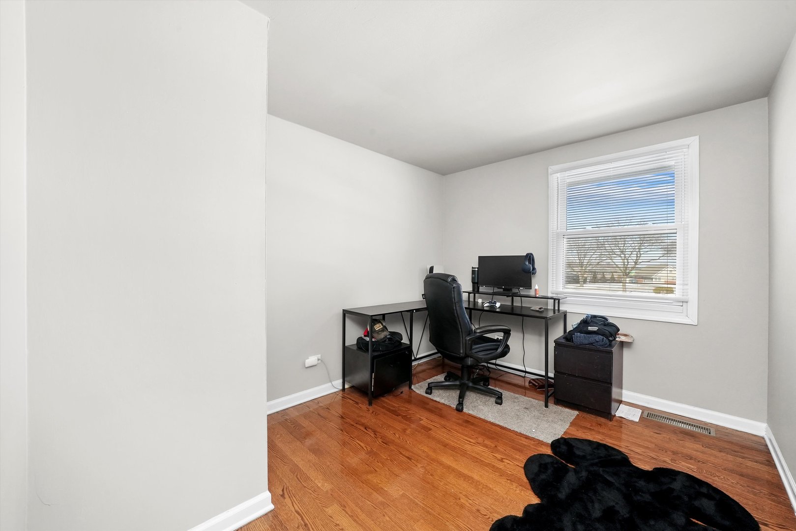 3949 168th Street Property Photo 22