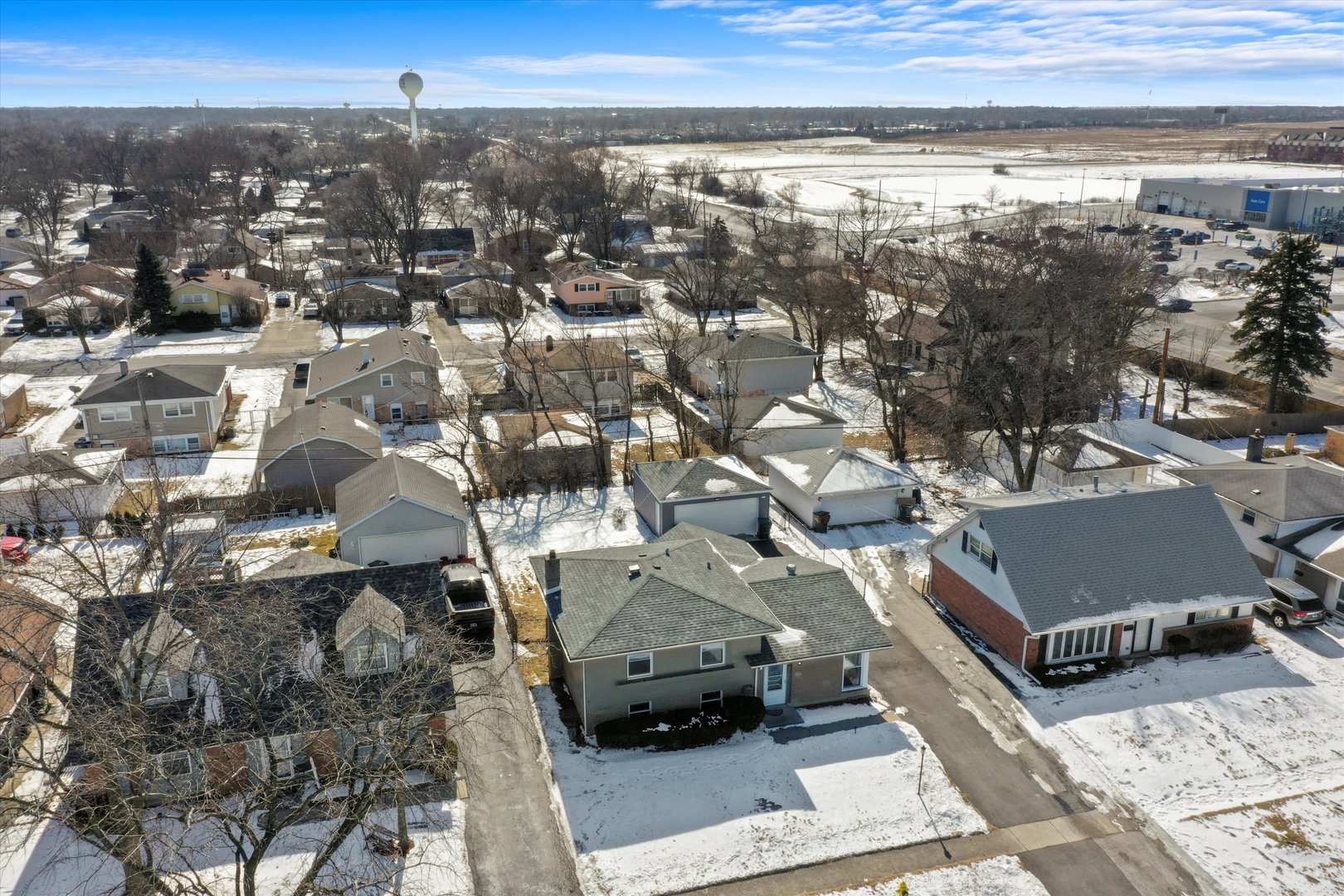 3949 168th Street Property Photo 44