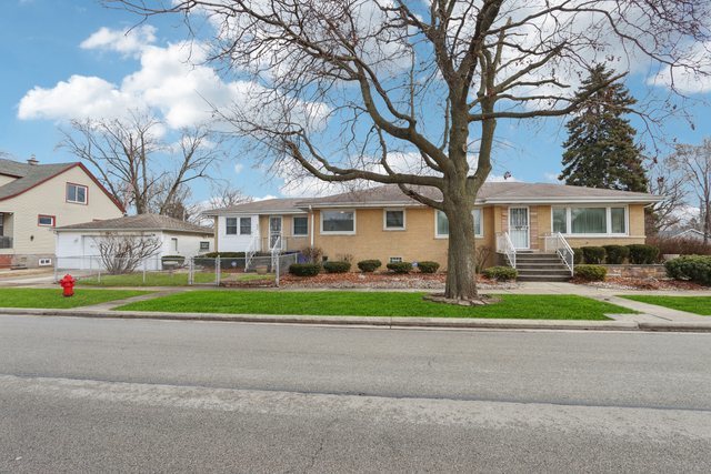 8636 40th Street Property Photo