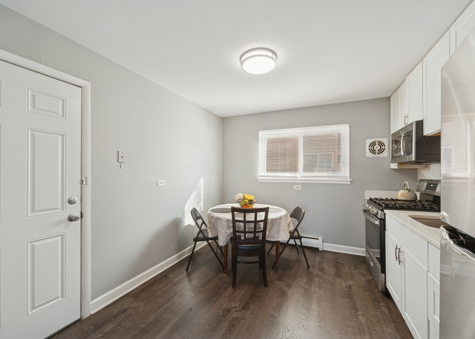 8293 W Oak Avenue Property Photo 10