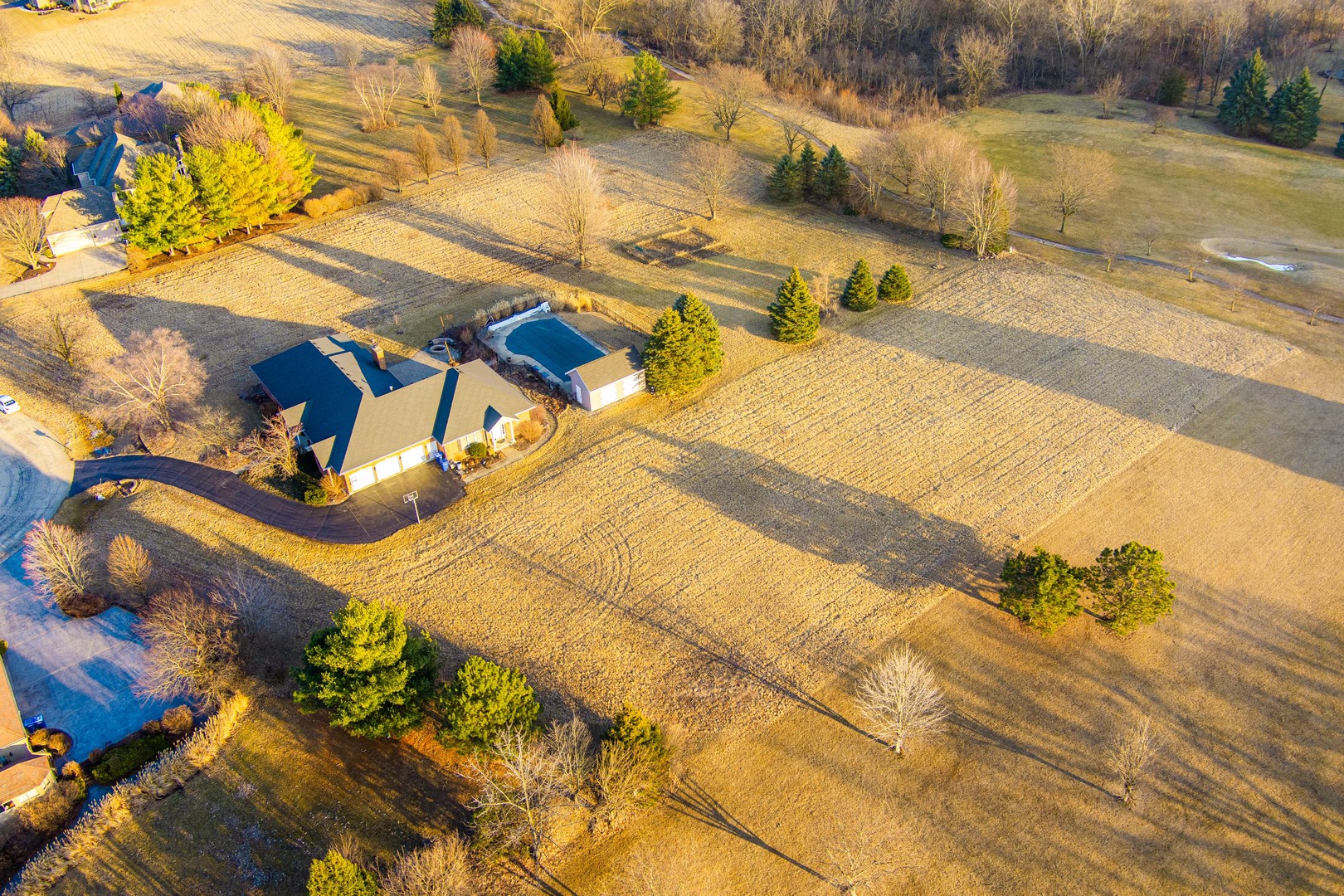 765 Carolyn Court Property Photo 4