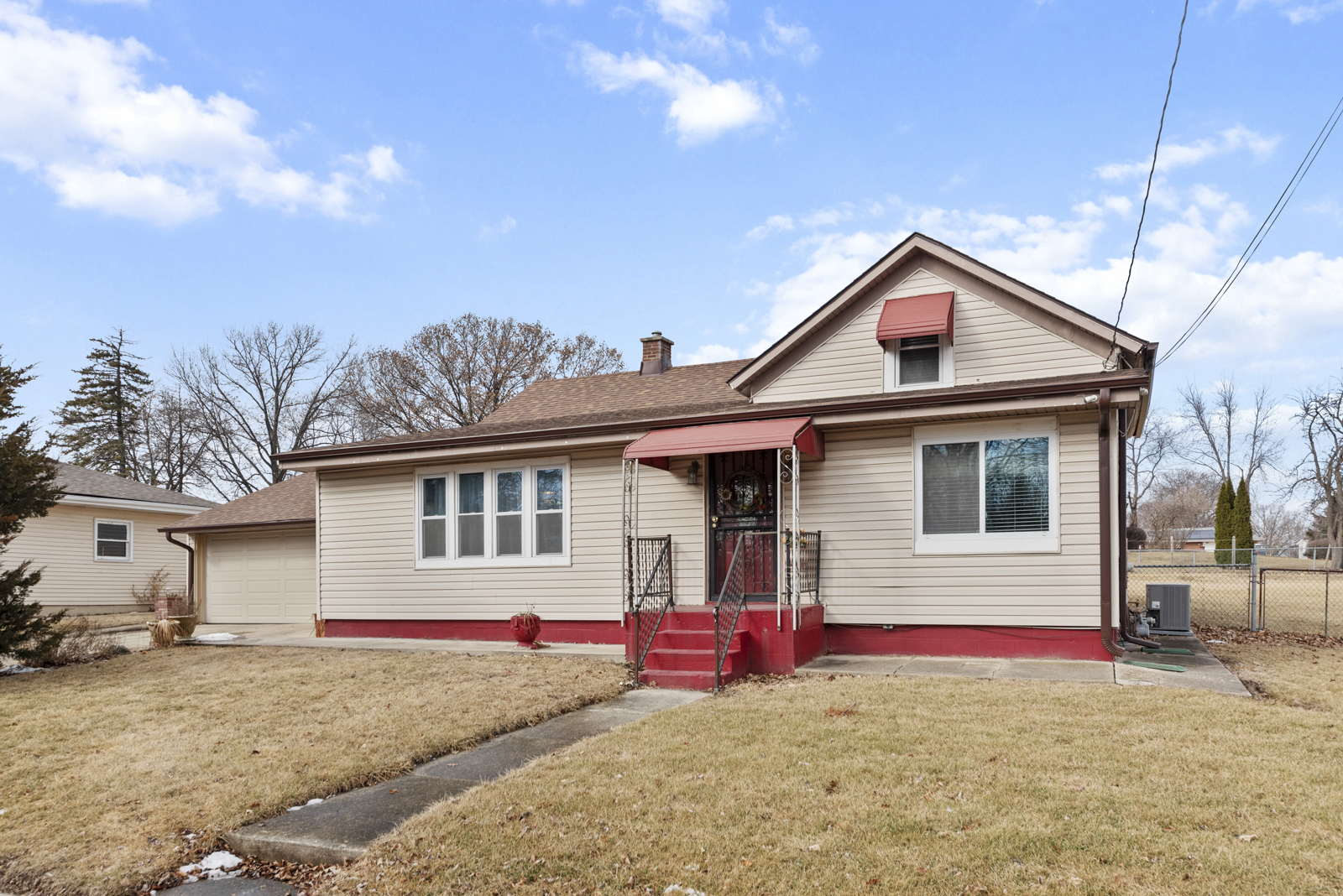 950 Rural Street Property Photo