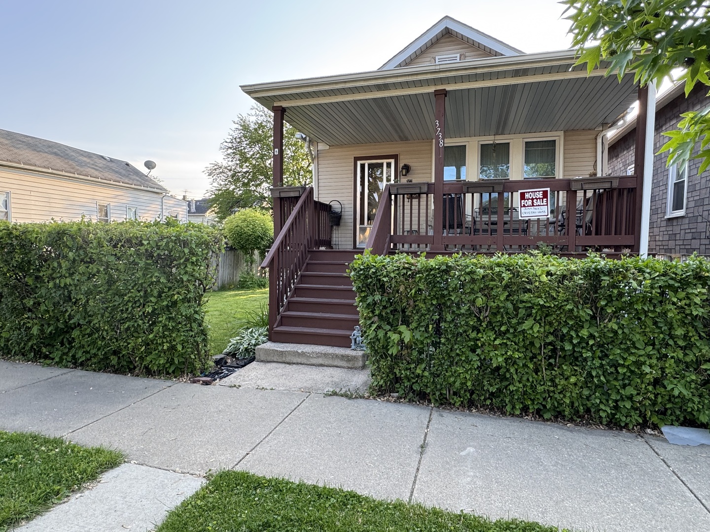 3738 S Albany Avenue Property Photo 1