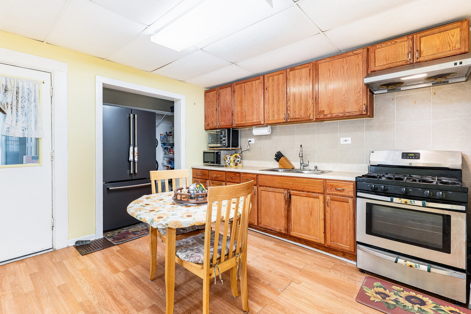 3738 S Albany Avenue Property Photo 6