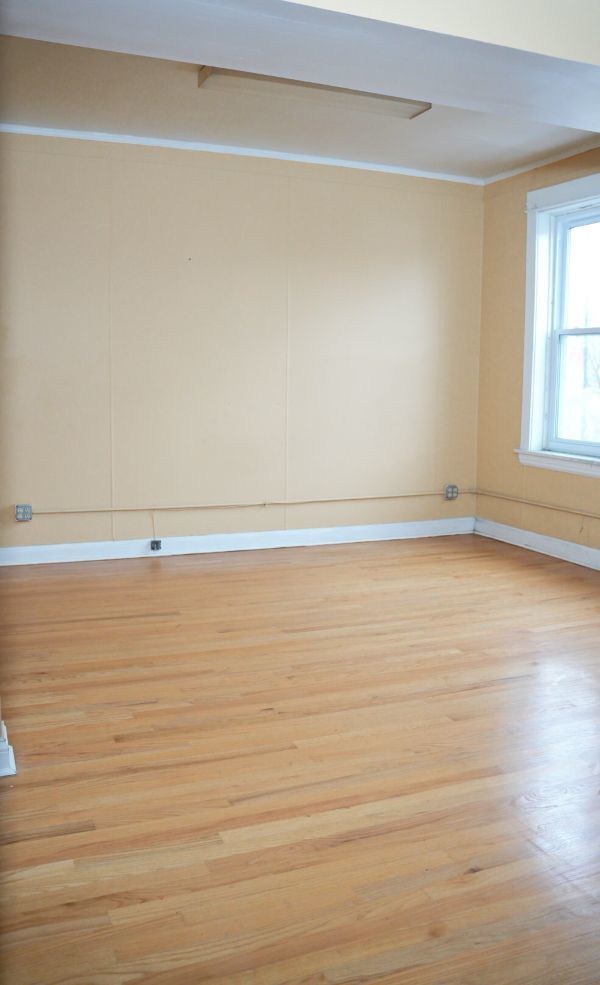 2519 W 59th Street 2 Property Photo 9