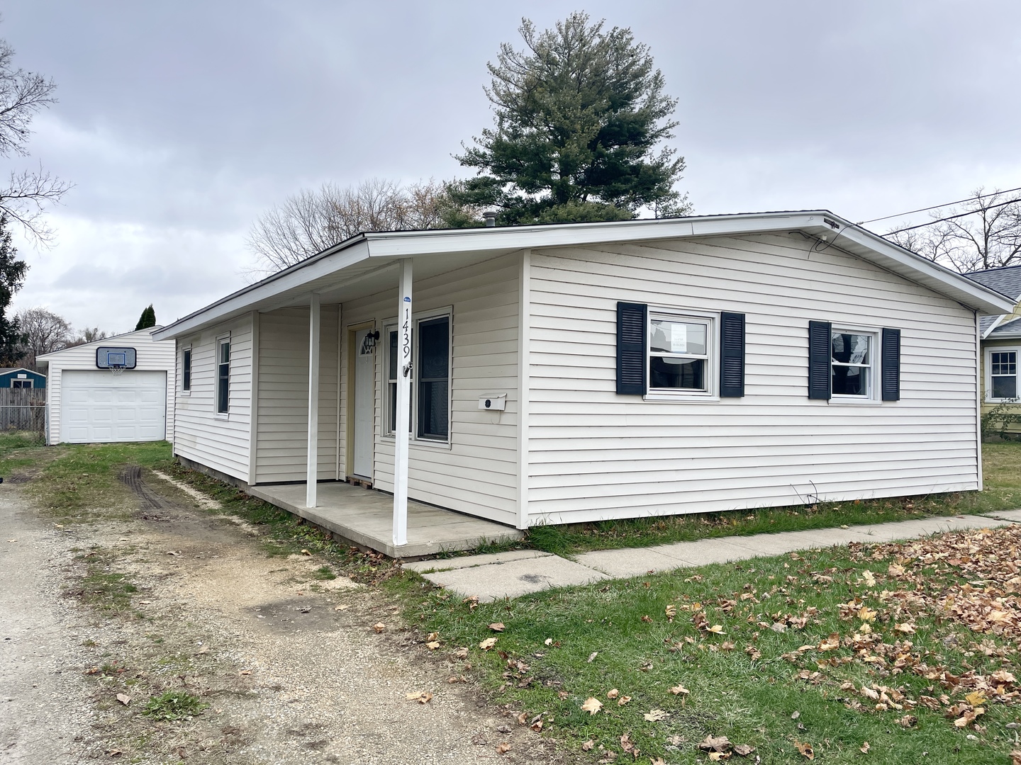 1439 Lanewood Drive Property Photo