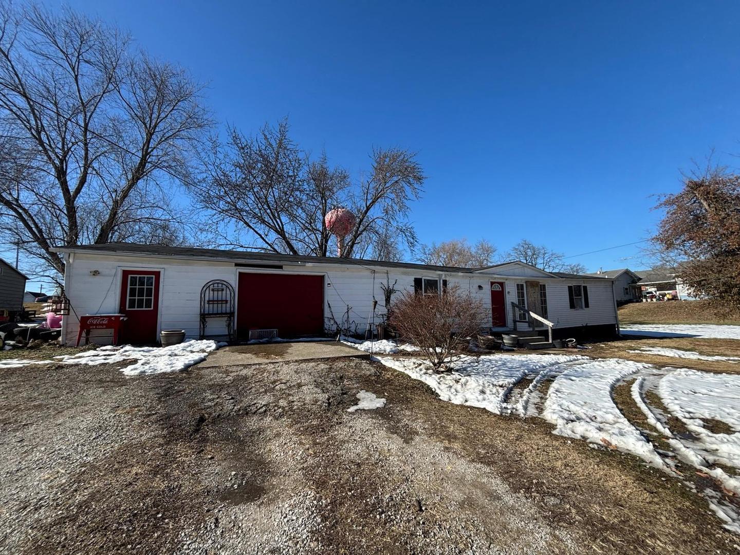 Macoupin County Real Estate Listings Main Image
