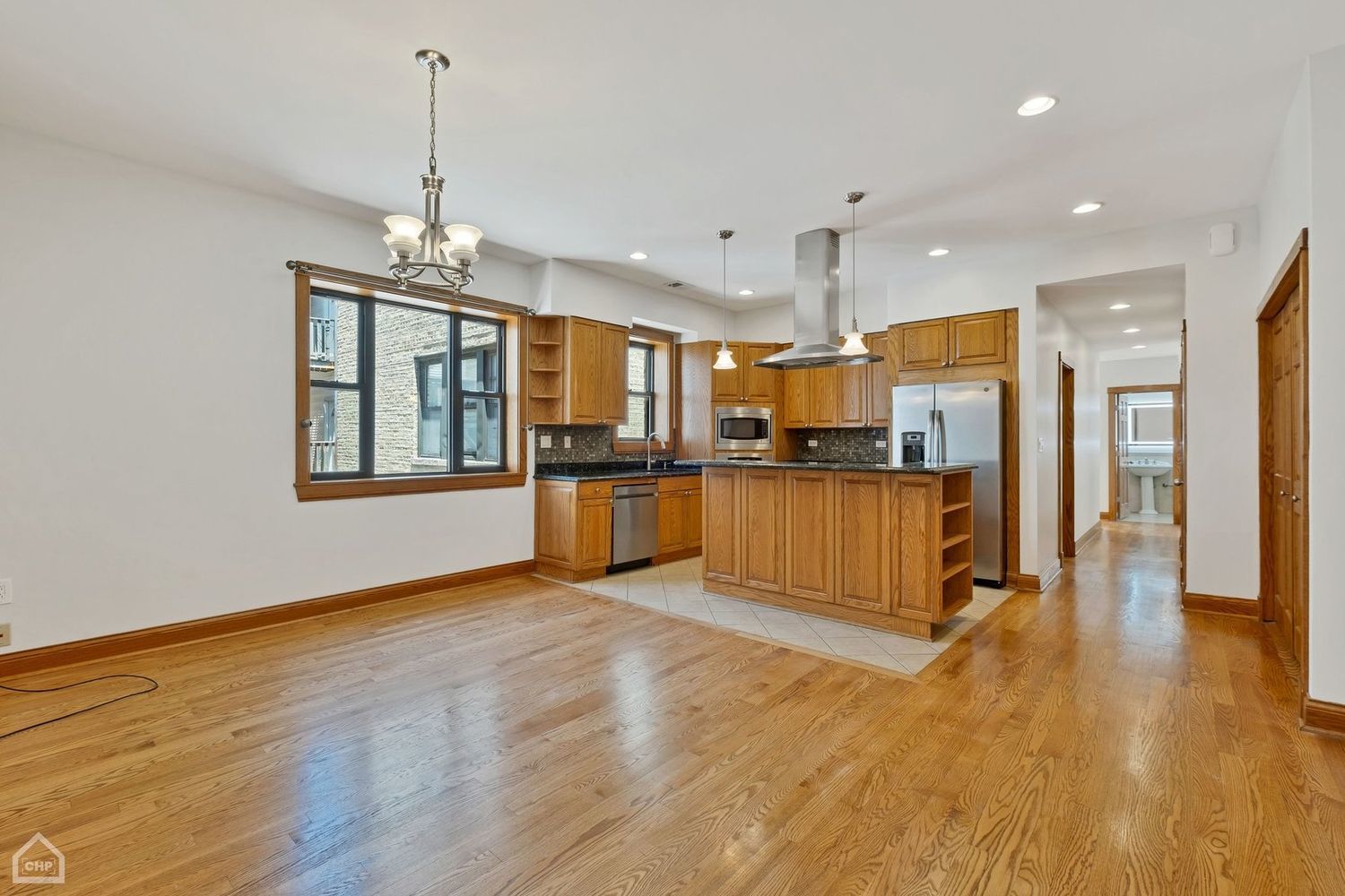4544 N Western Avenue Property Photo 47