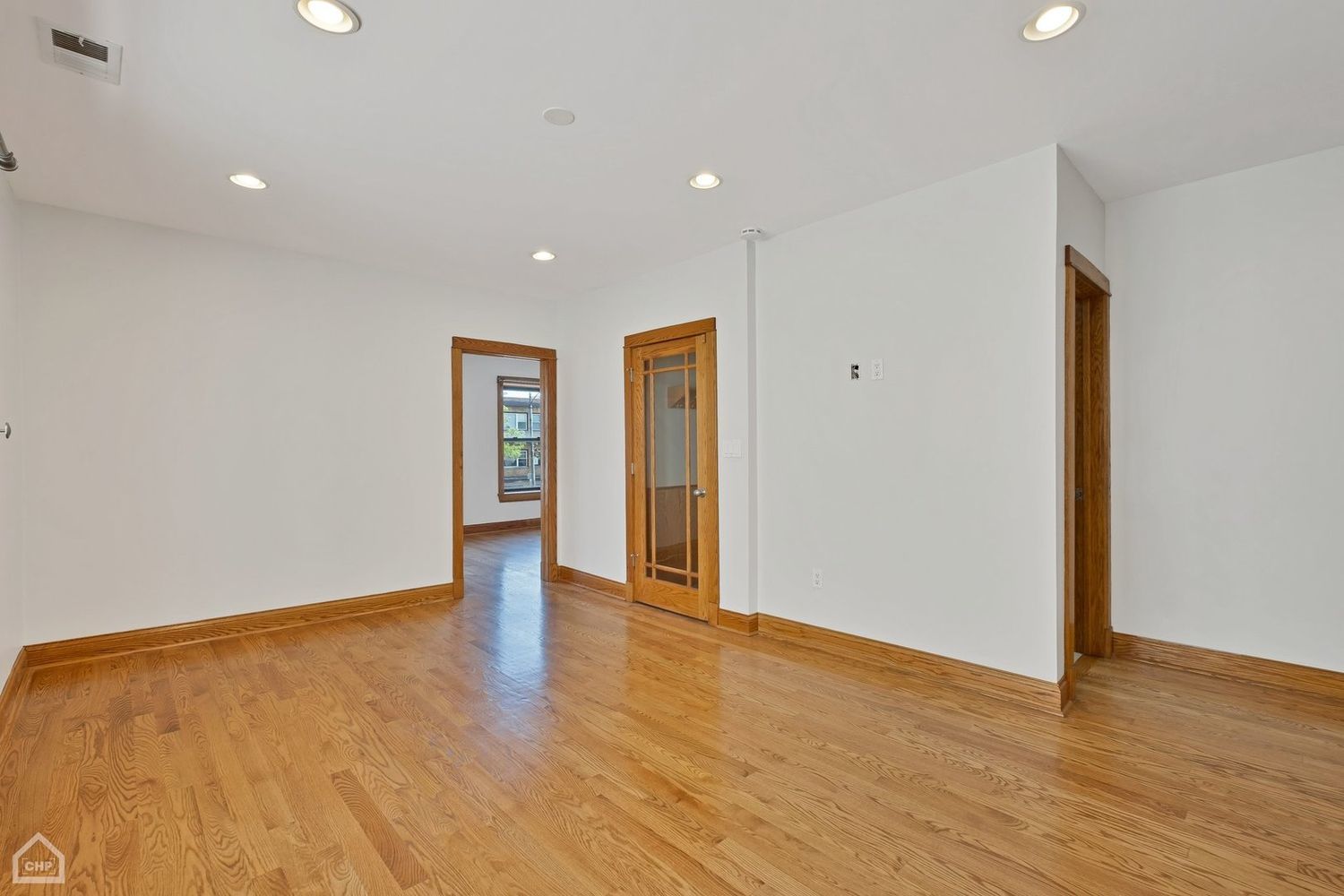 4544 N Western Avenue Property Photo 56