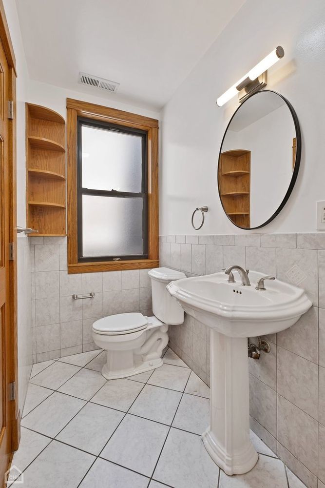 4544 N Western Avenue Property Photo 65