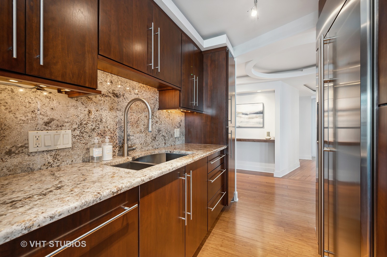 474 N Lake Shore Drive 4810 Property Photo 13