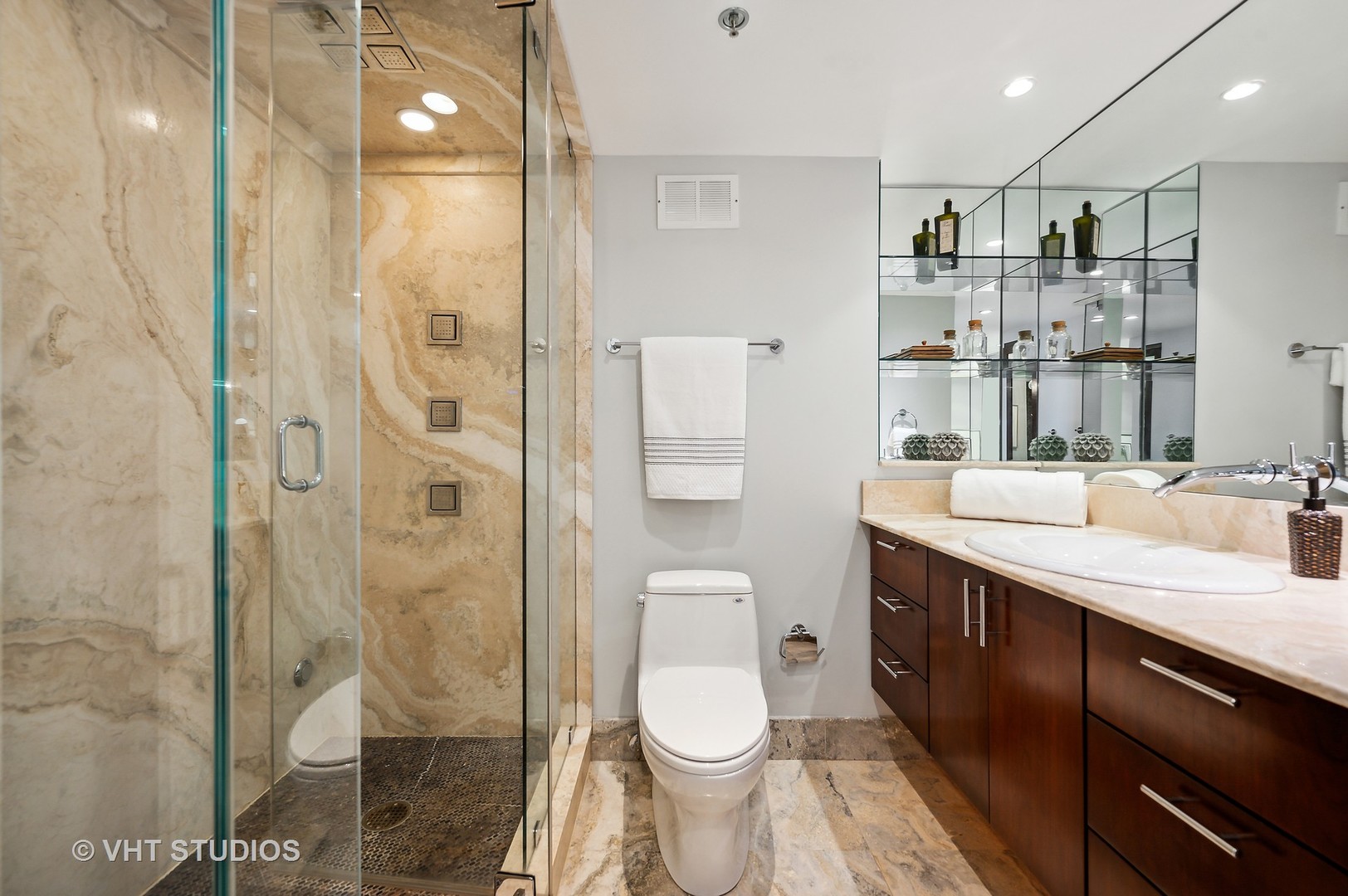 474 N Lake Shore Drive 4810 Property Photo 20