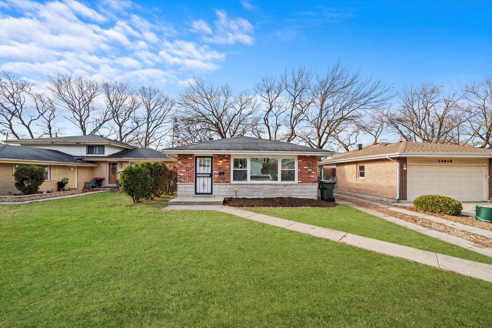 14822 Dobson Ave Property Photo