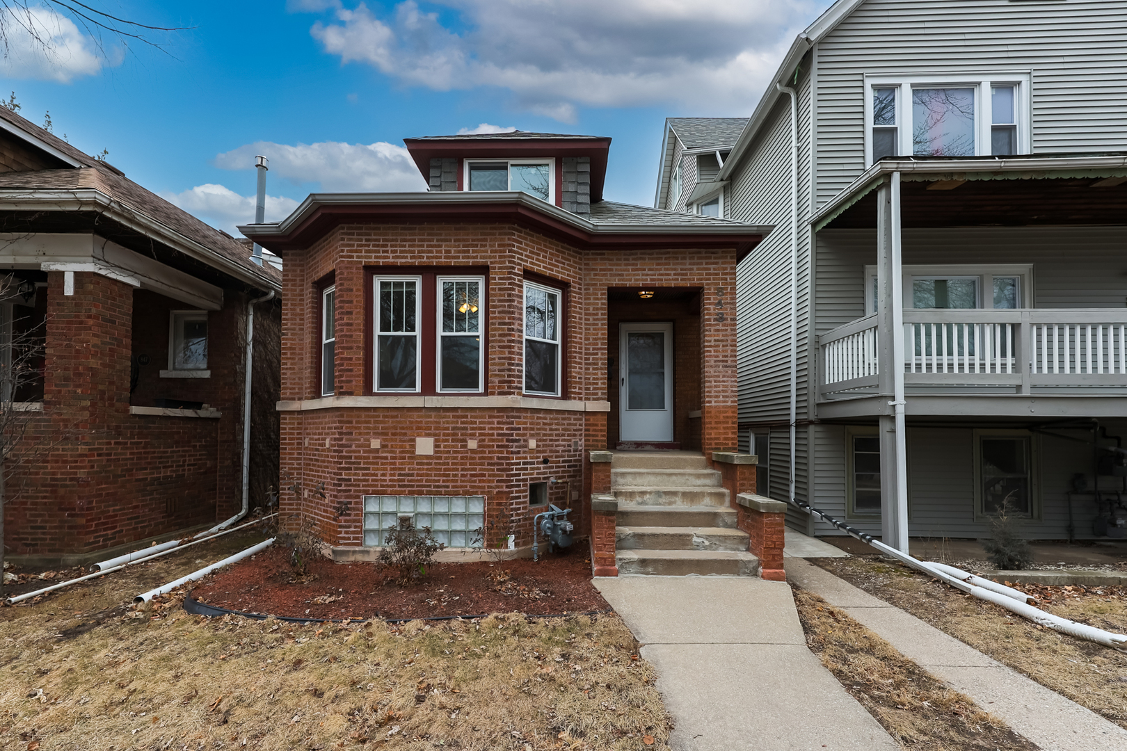 843 Lathrop Avenue Property Photo