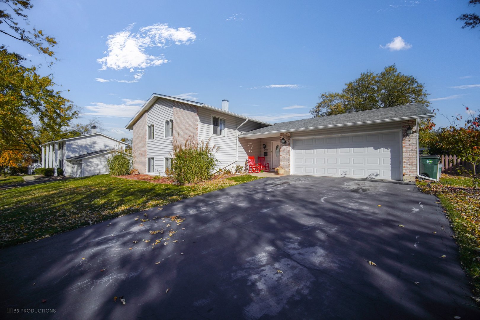 2532 Lee Street Property Photo