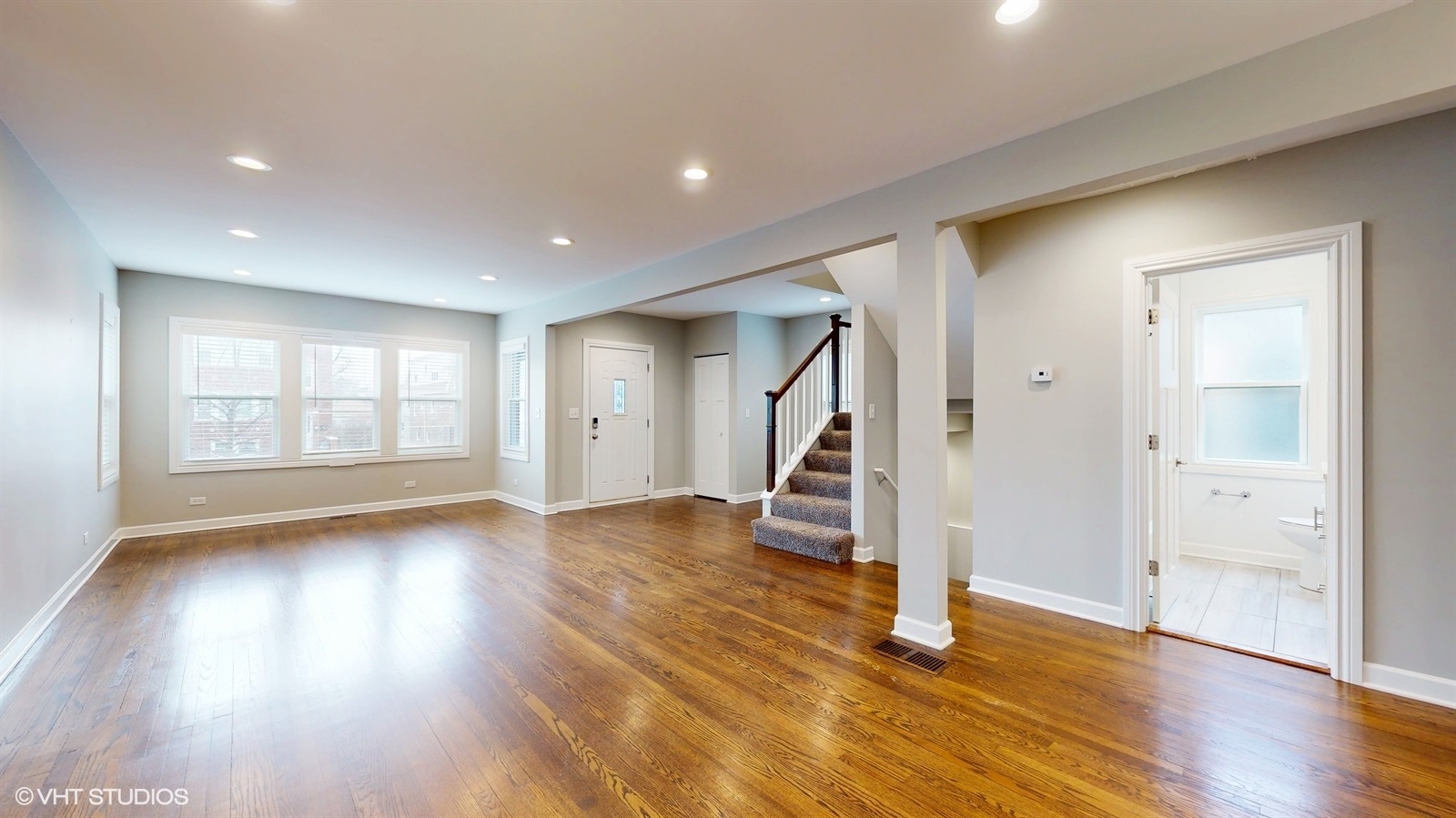 1423 Ridgeland Avenue Property Photo 4