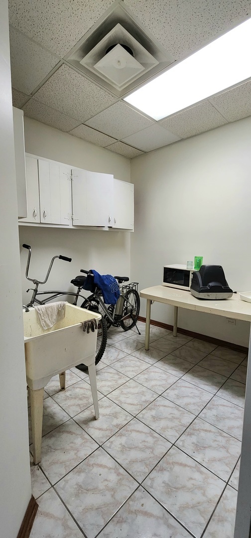 591 Burnham Avenue Property Photo 10