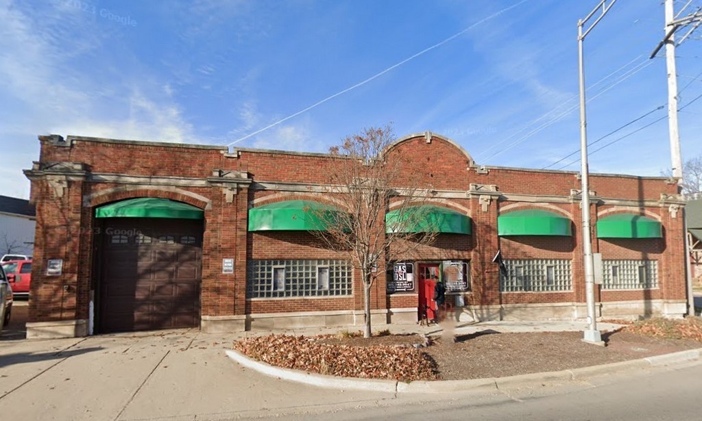154 N State Street Property Photo 1