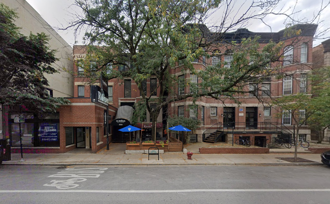 2332 N Clark Street Property Photo 1