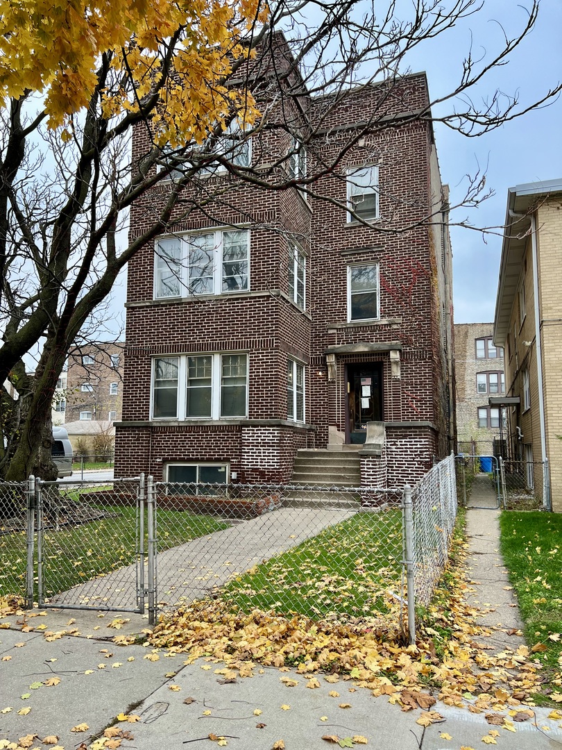 7801 S Euclid Avenue Property Photo 1