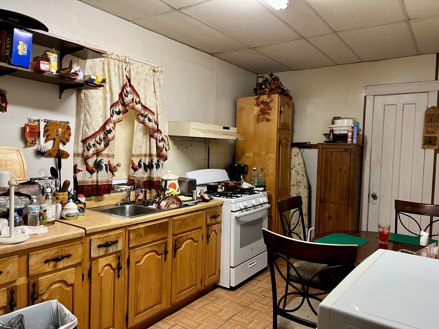 7801 S Euclid Avenue Property Photo 17