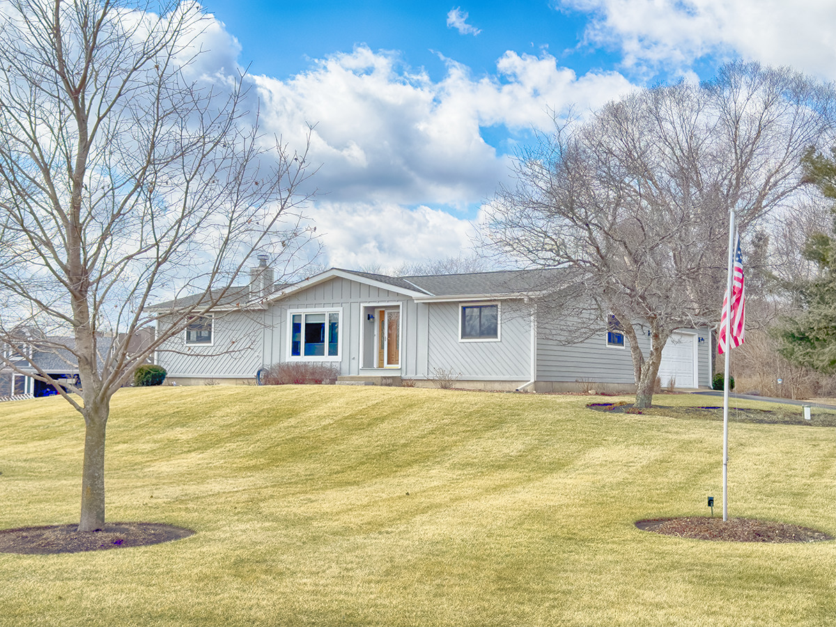9n850 Channel Court Property Photo