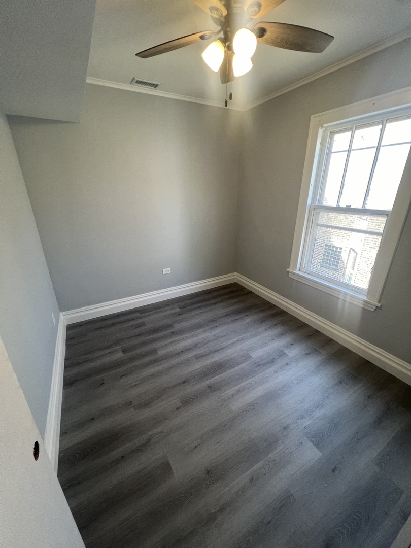 1824 W Hood Avenue Property Photo 13