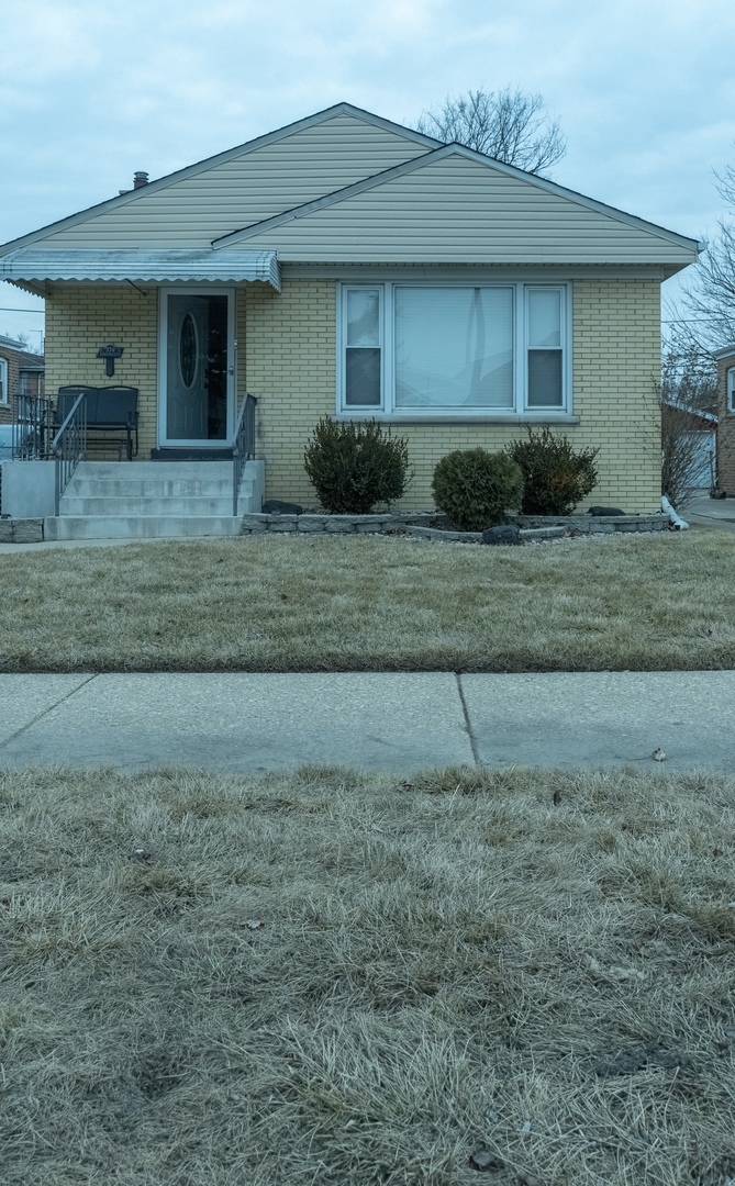 336 Oglesby Avenue Property Photo