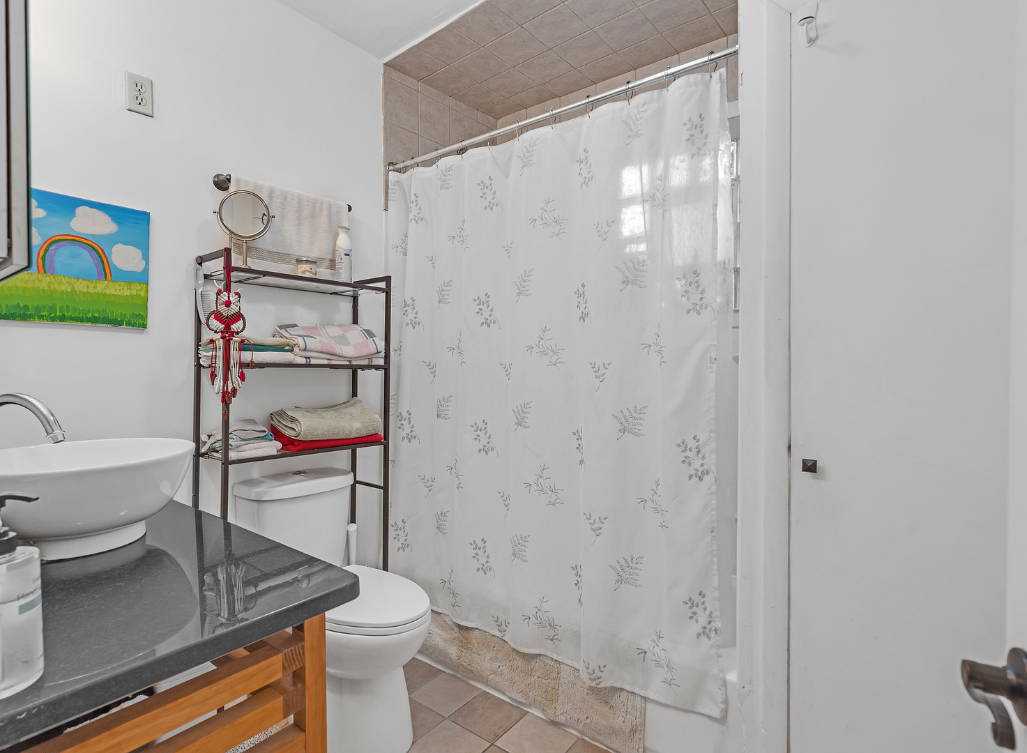 2418 N Kenton Avenue Property Photo 24