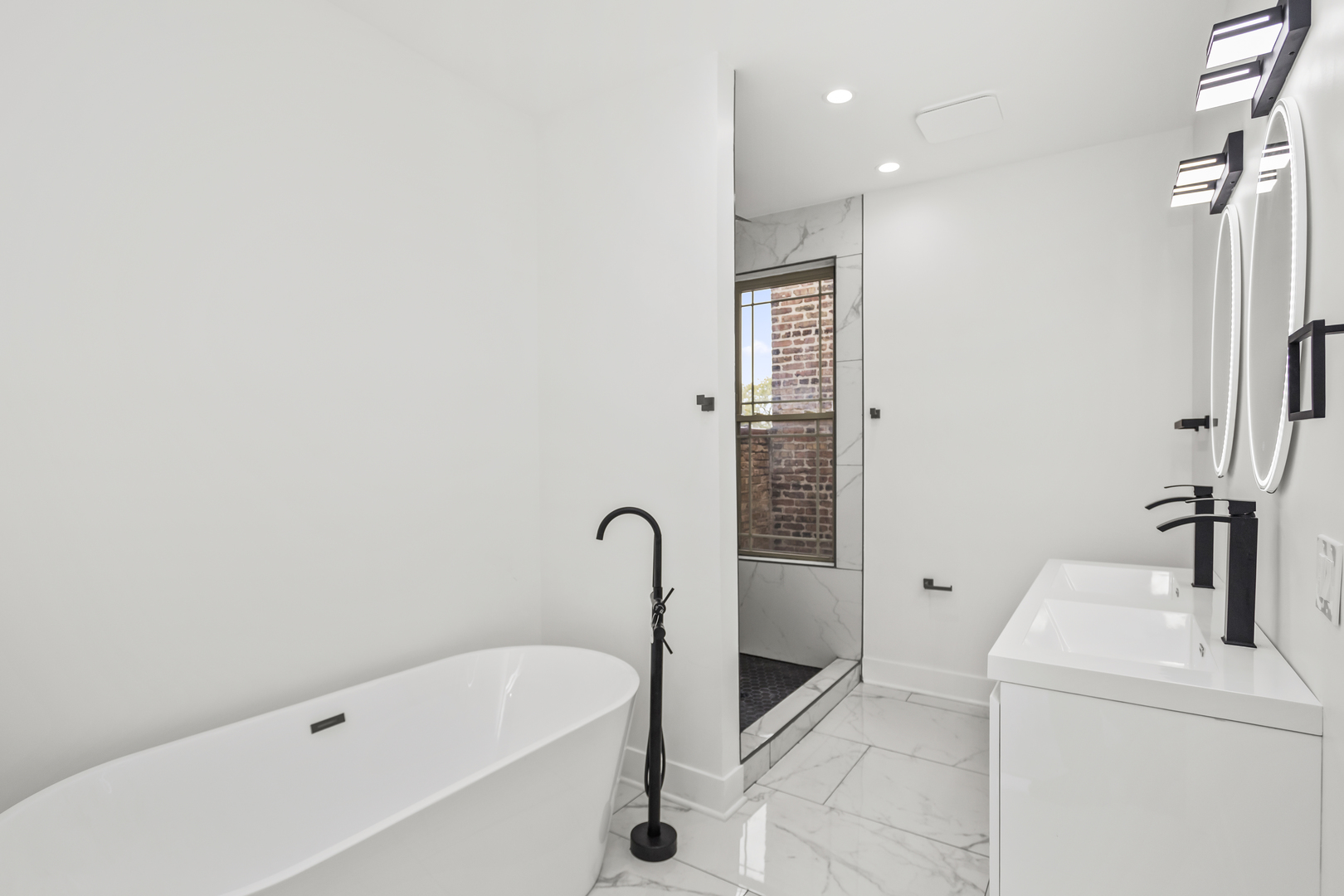6610 S Saint Lawrence Avenue Property Photo 14