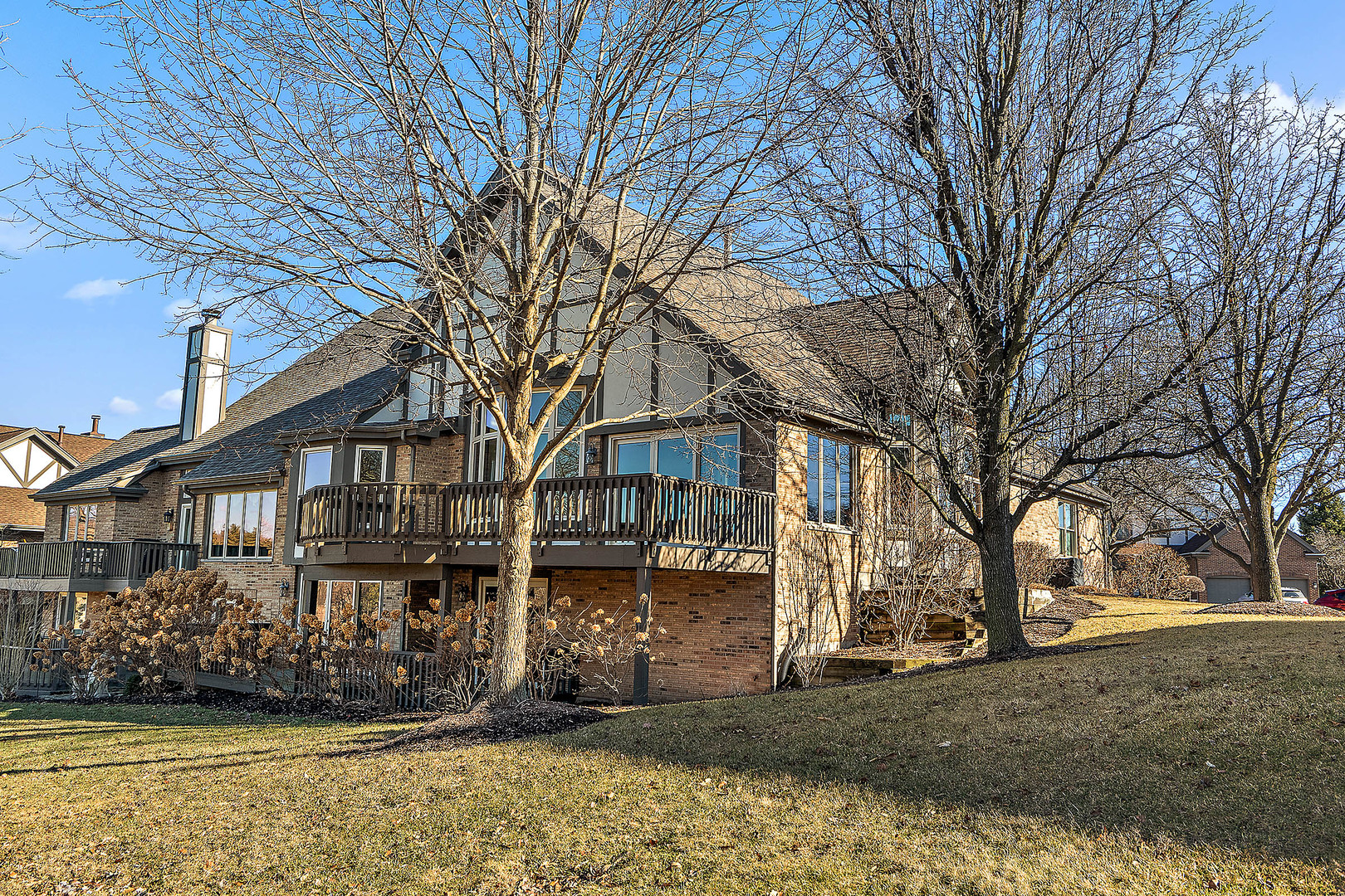 10546 Golf Road Property Photo 31