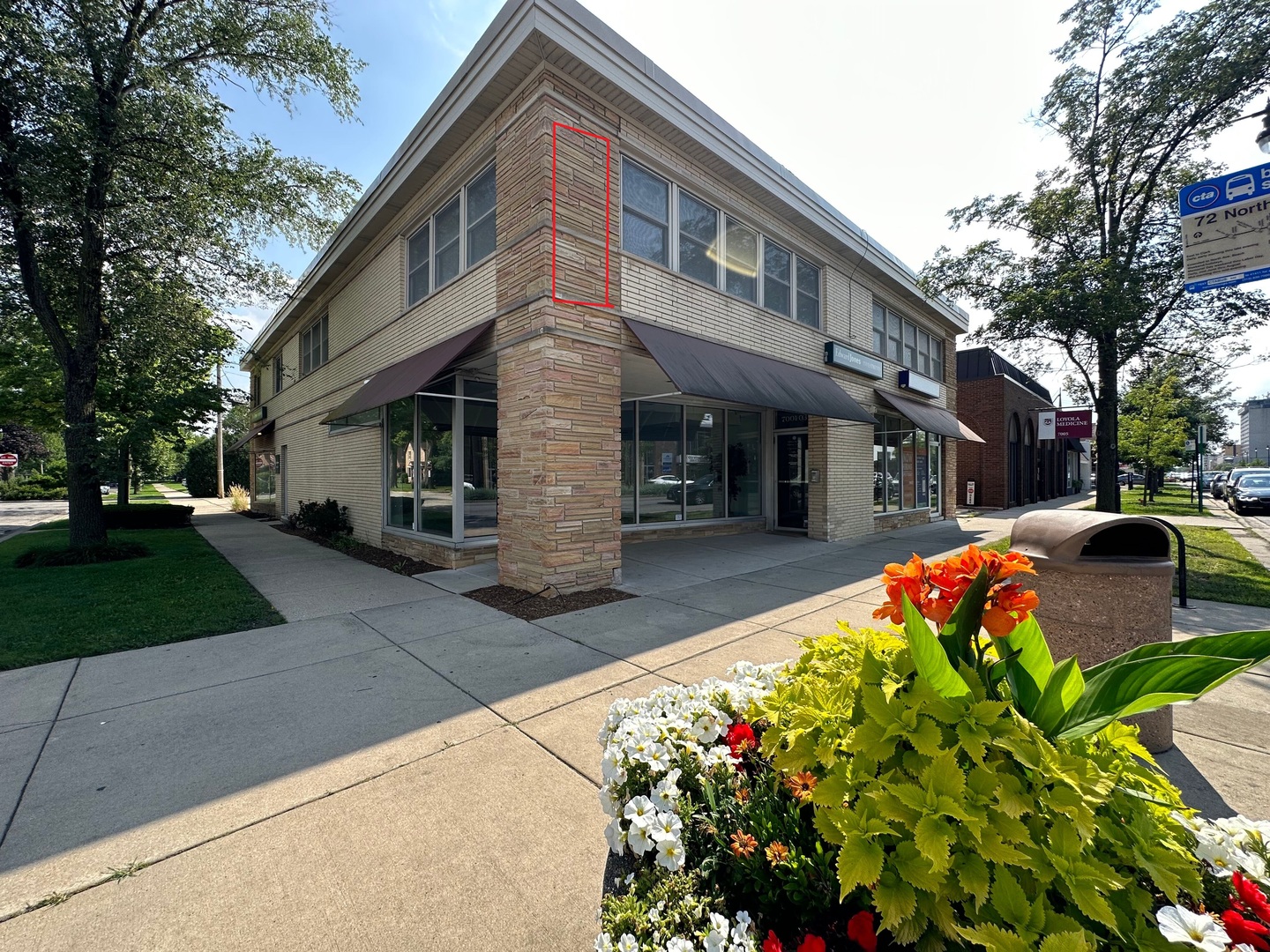 7001 W North Avenue Property Photo
