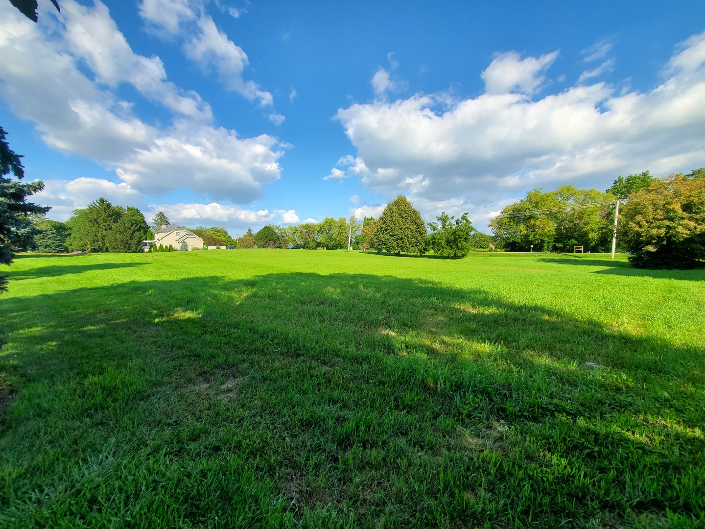 39w002 Bolcum Road Property Photo 1