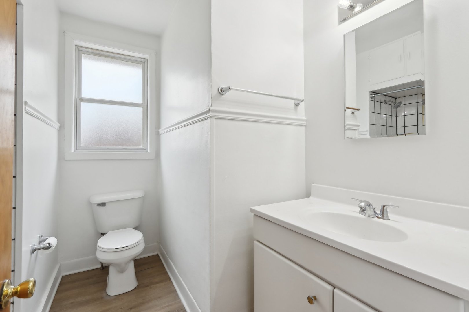 107 N River Road Property Photo 11