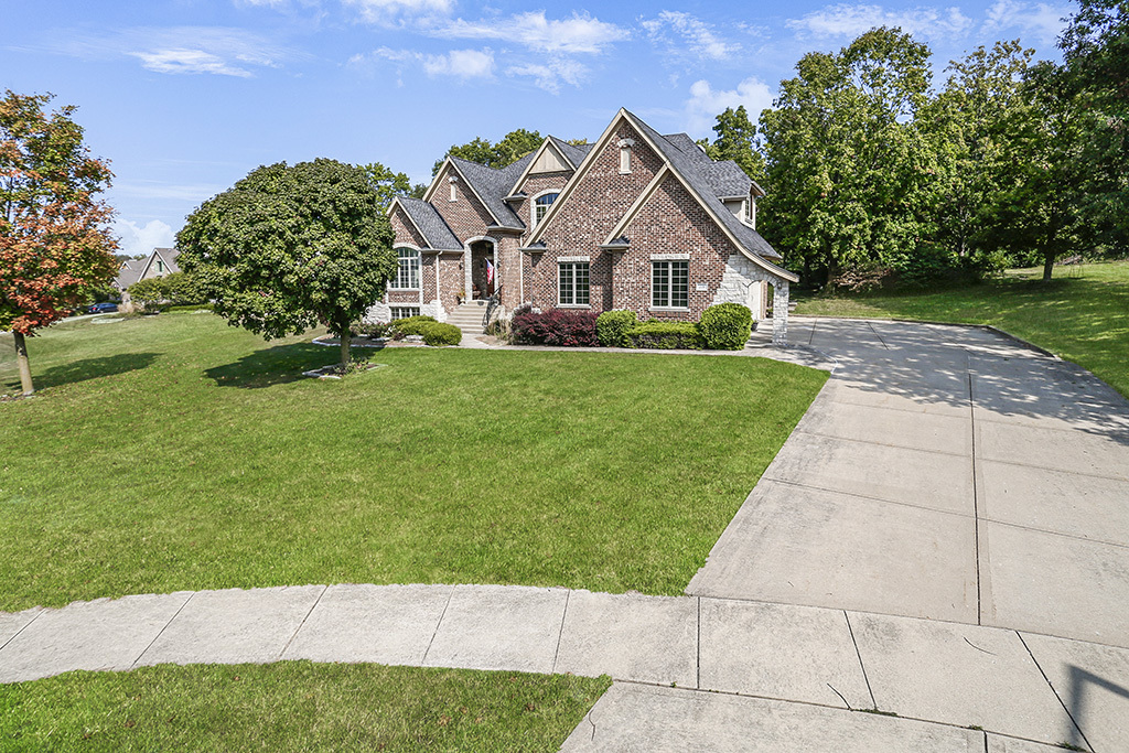 1119 Green Glen Court Property Photo