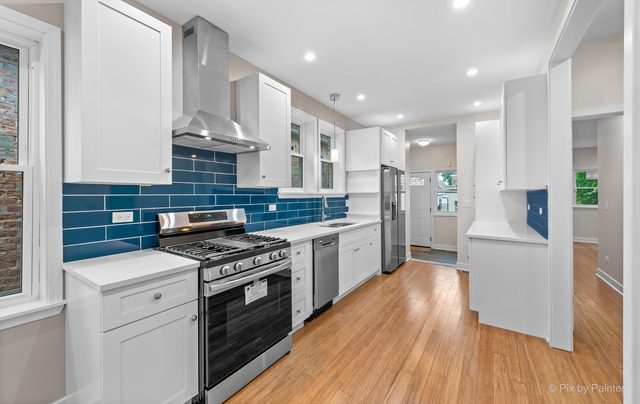 8240 S Wolcott Avenue Property Photo 2