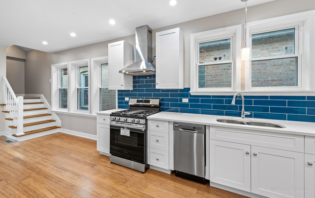 8240 S Wolcott Avenue Property Photo 3