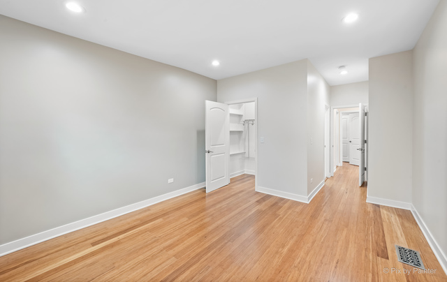 8240 S Wolcott Avenue Property Photo 7