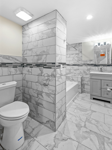 8240 S Wolcott Avenue Property Photo 9