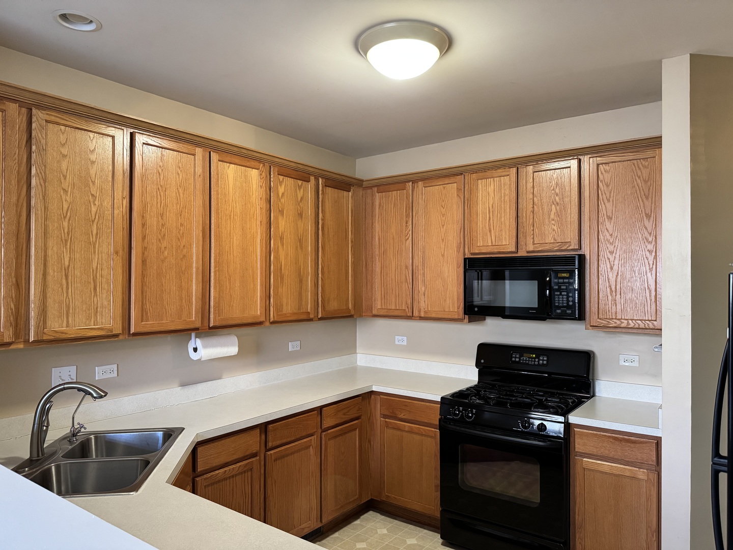 124 W Park Avenue A Property Photo 4