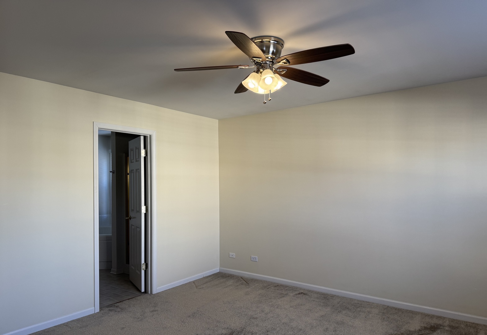 124 W Park Avenue A Property Photo 16