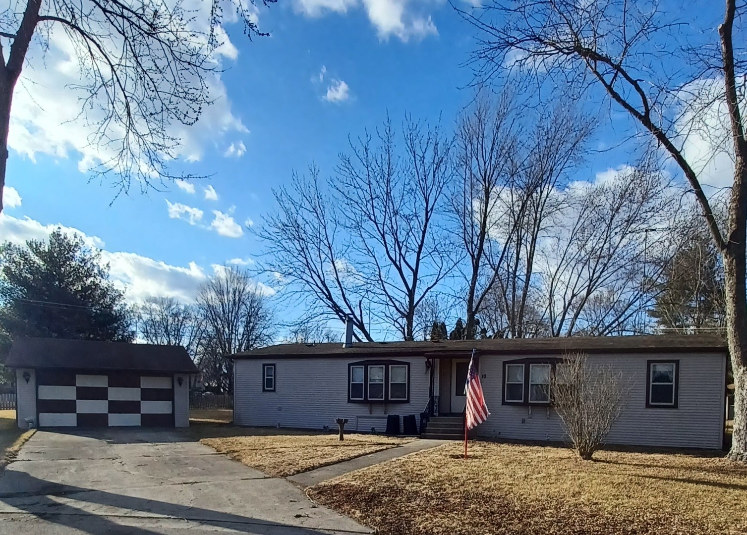 10 Countryside Estates Property Photo