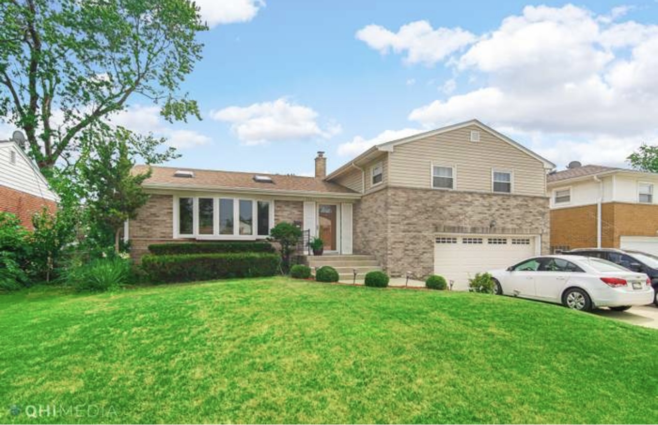 240 Silver Lane Property Photo