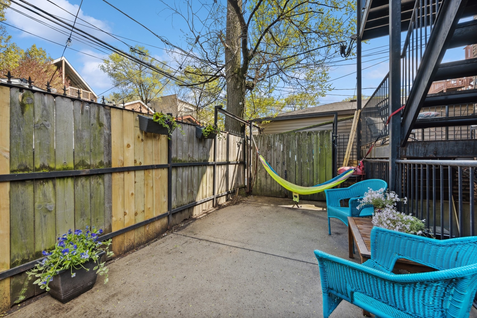 1253 N Rockwell Street Property Photo 27