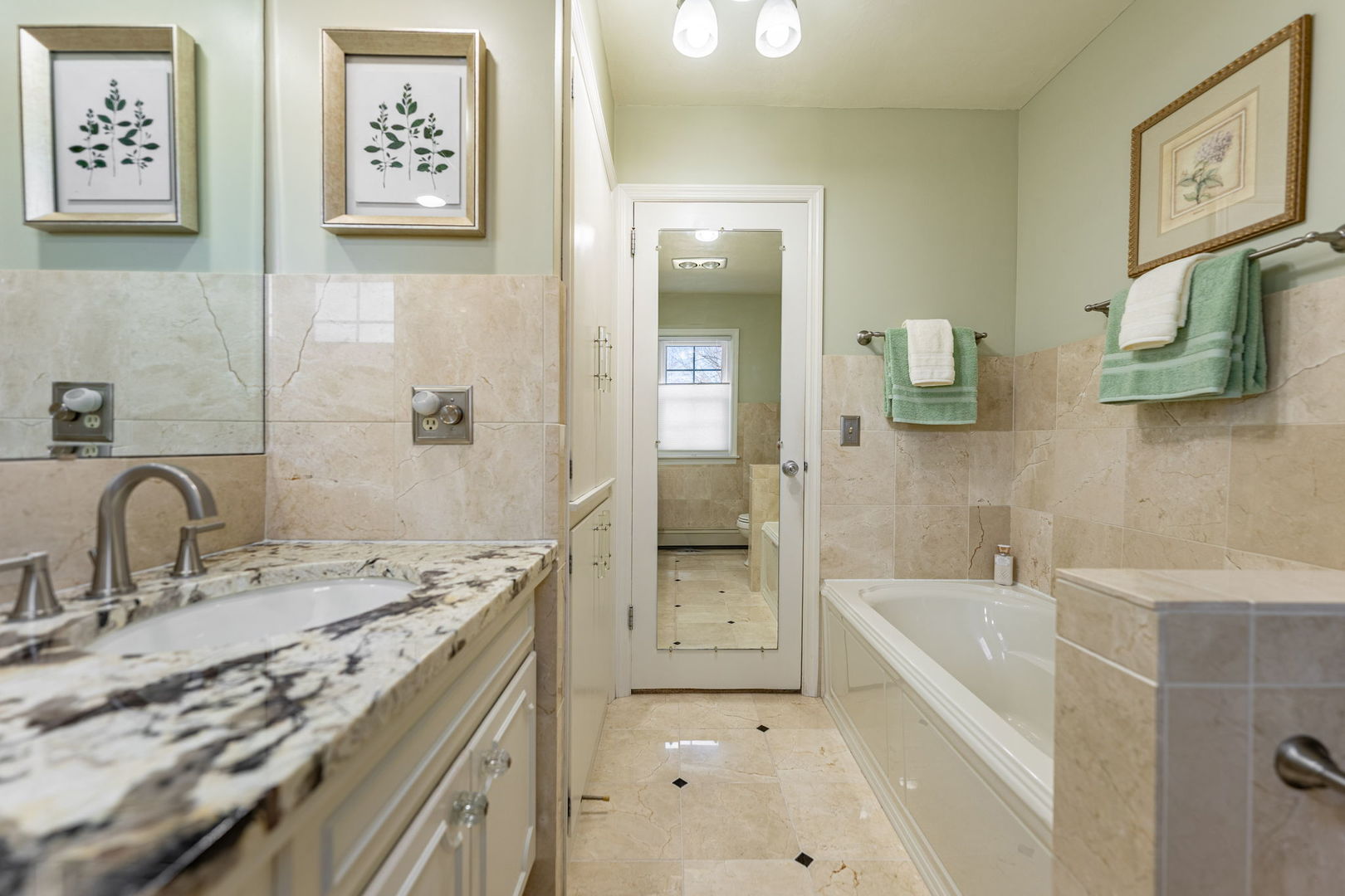 6263 Broadview Avenue Property Photo 24