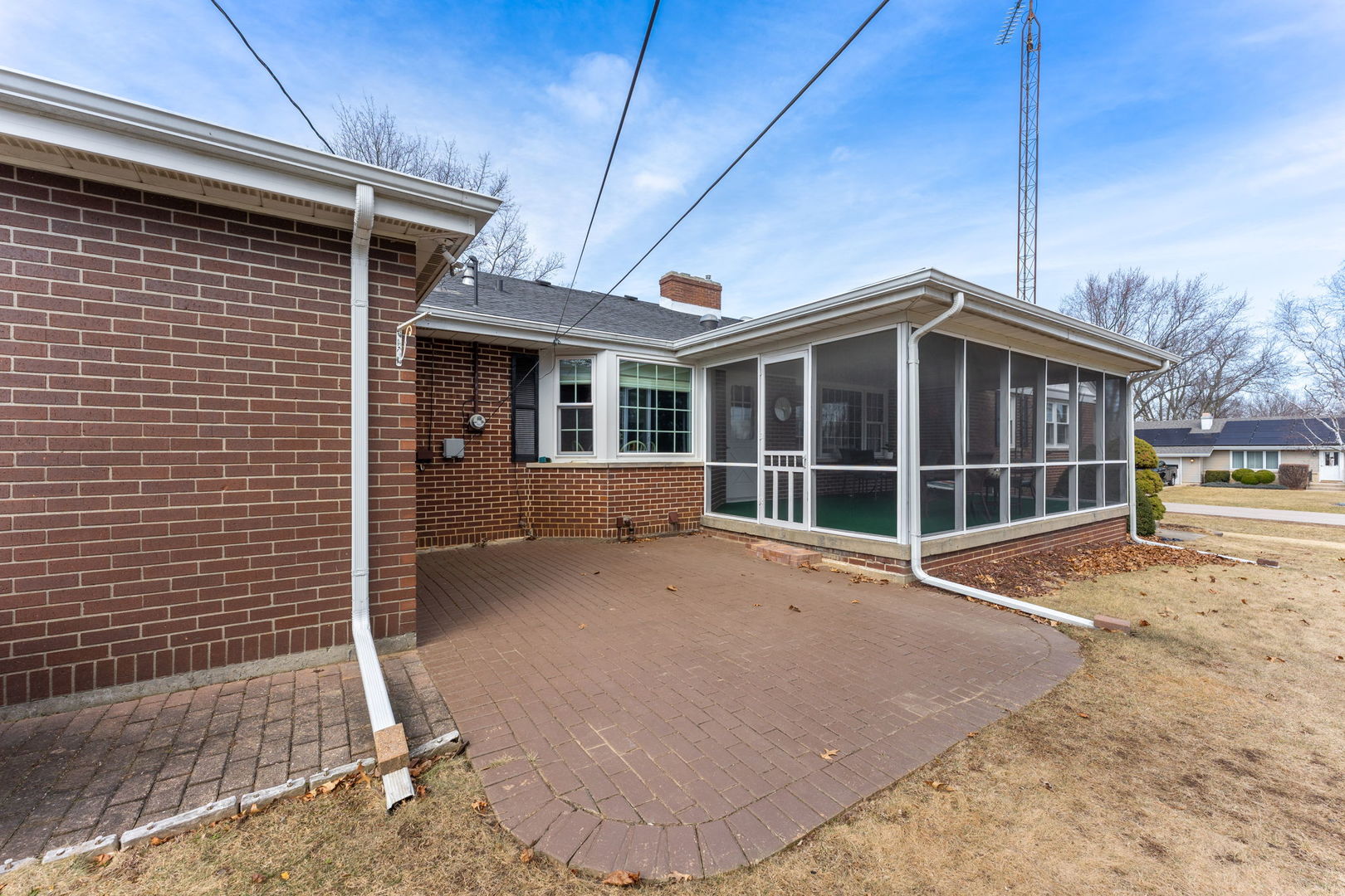 6263 Broadview Avenue Property Photo 36