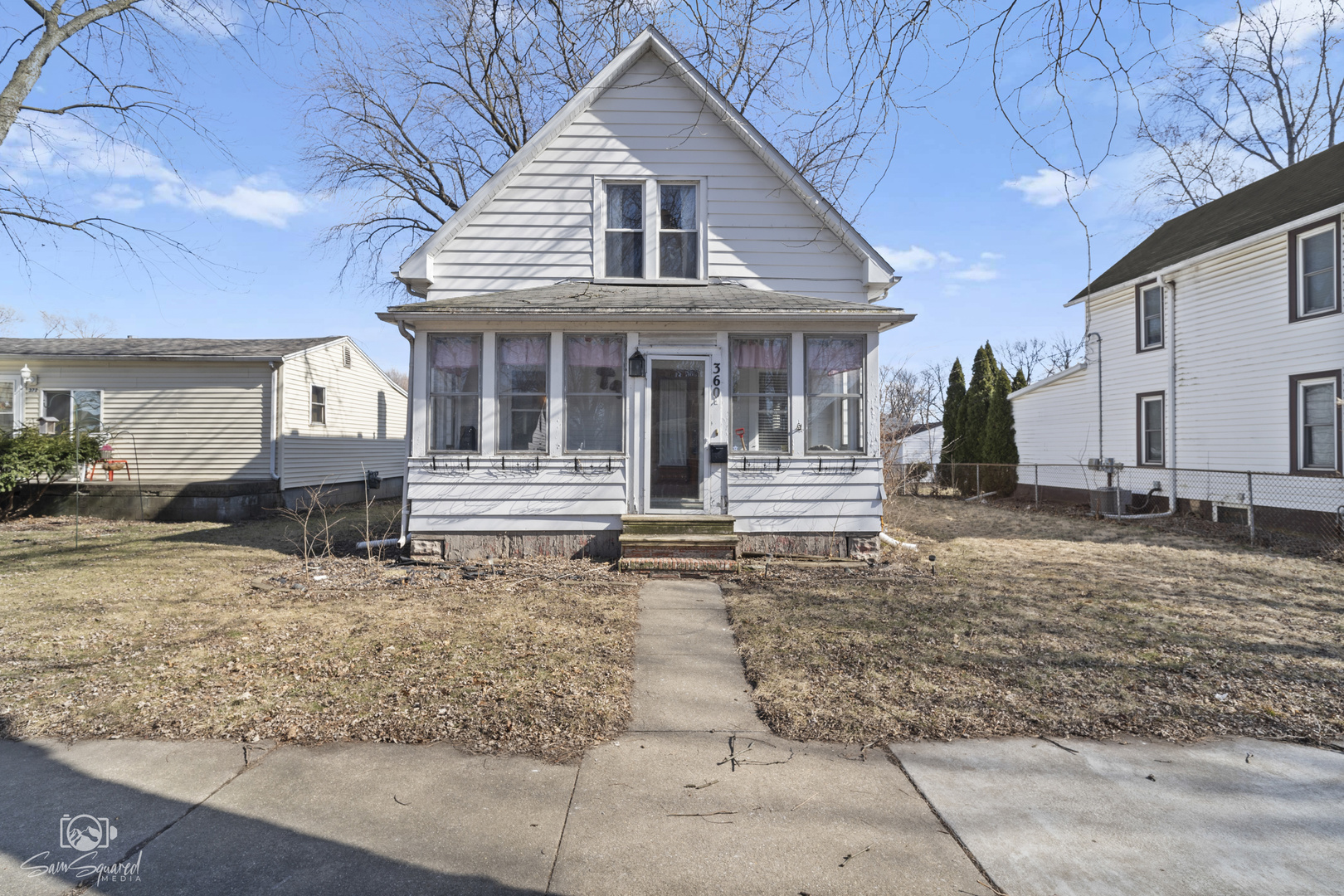 53 Real Estate Listings Main Image
