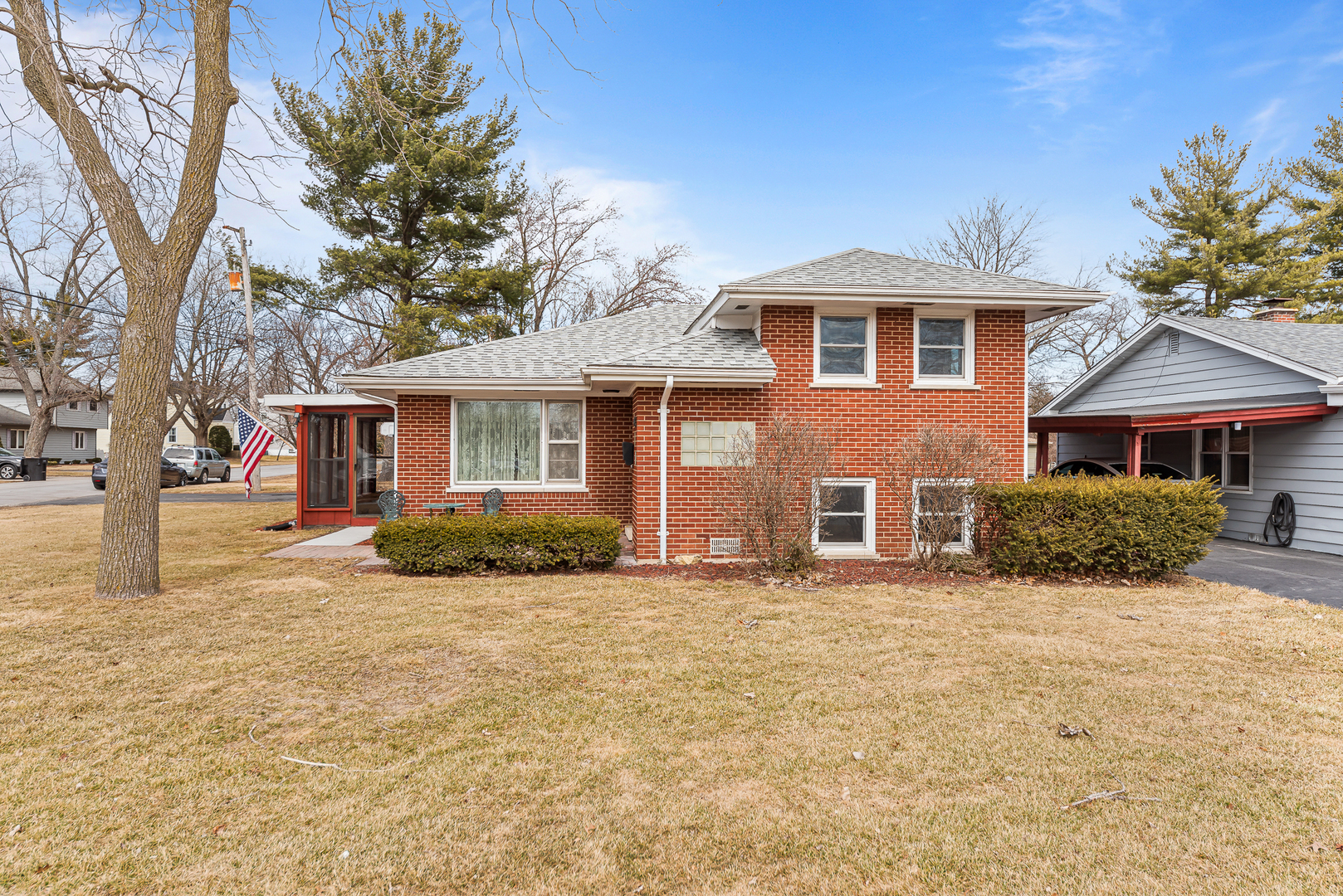 6558 177th Street Property Photo