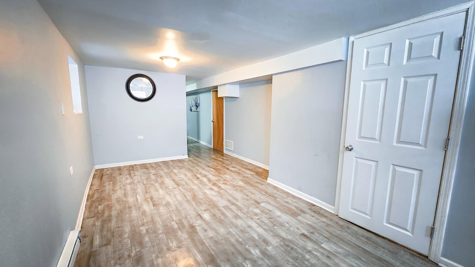 7250 S Morgan Street Property Photo 5